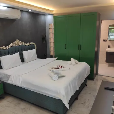 Willa Serene Villa With Pool And Jacuzzi Surrounded By Nature In Sapanca Sakarya (Marmara)