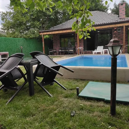 Serene Villa With Pool And Jacuzzi Surrounded By Nature In Sapanca Willa *